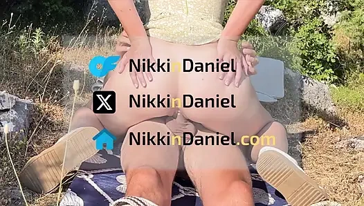 Pacarku merayuku & aku menutupi bodysuit seksinya dengan air mani. Pasangan amatir cantik nikki n daniel