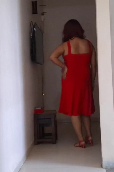 Sperm Beni Kırmızıyla Şeytanlıyor Gel Bana Hizmet Et