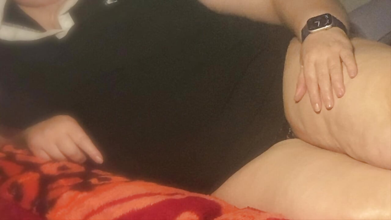 Friend's GILF Caught Me Watching Her - Handy Gilf