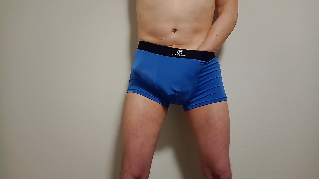 GROWING BONER BULGE
