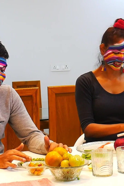 Suri rumah sepi panggil househelp untuk memasak dan berkongkek di dapur 1