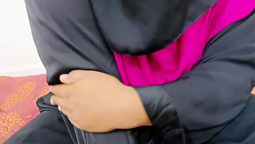 An expatriate's wife's illicit affair with her brother-in-law.