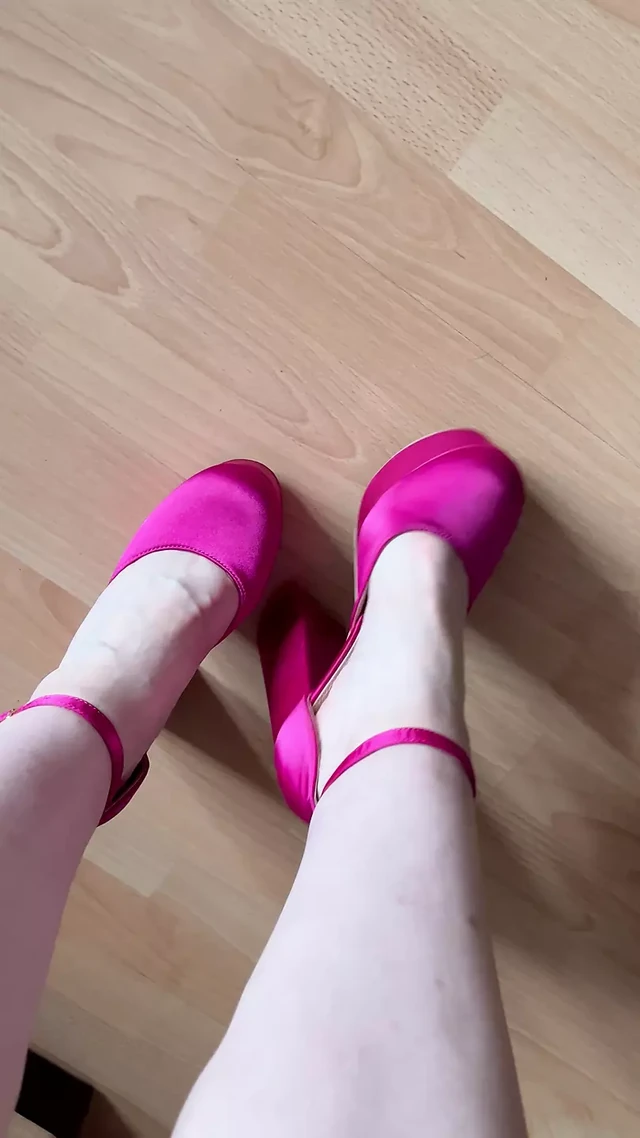 The Sounds of Walking in High Heels
