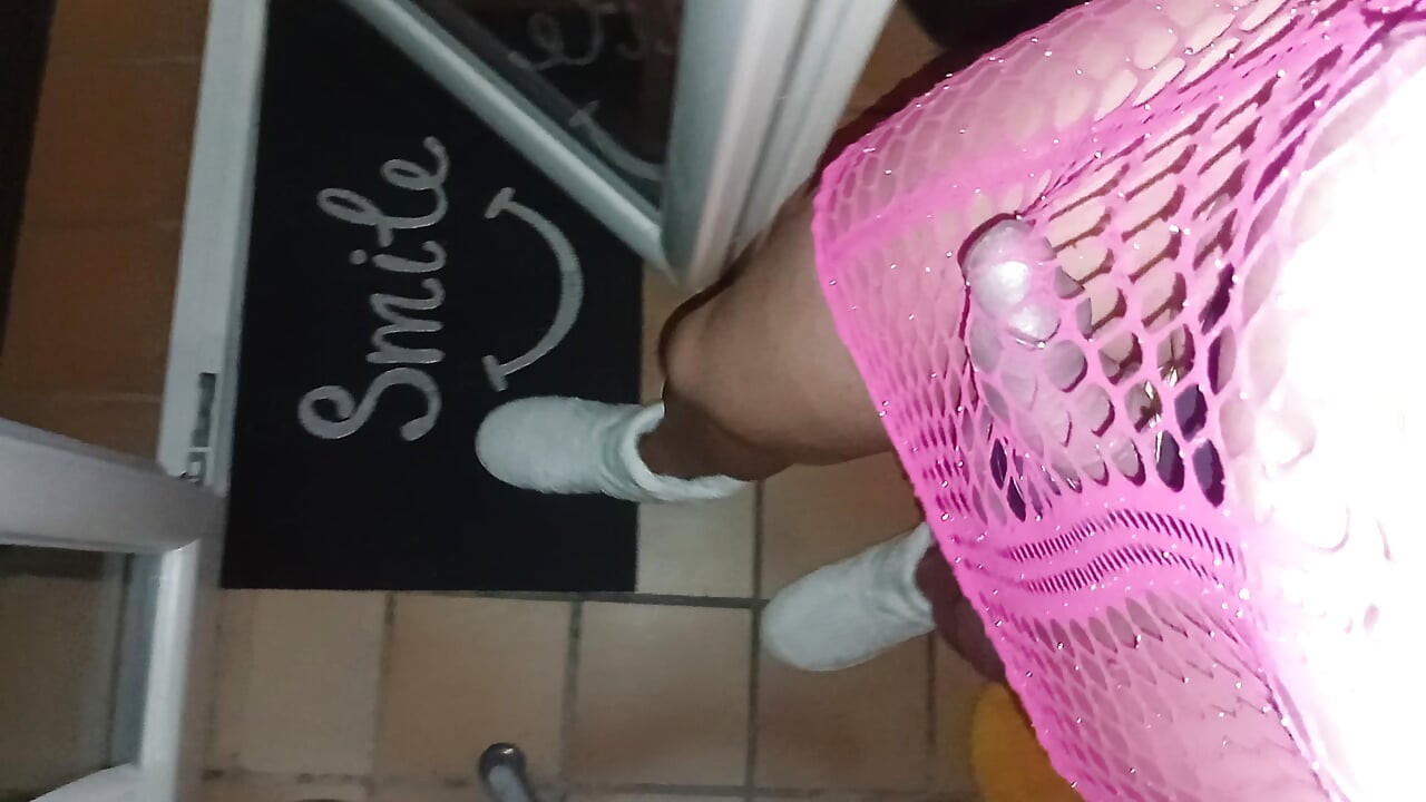 Sissy kurva Littledragon gura dildo u pičkinu guzicu