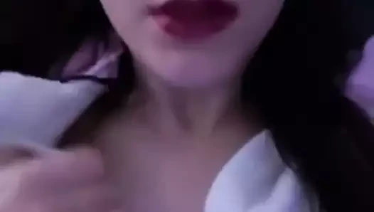 Sıcak seksi hazır bekar... gerçek oral seks mevcut