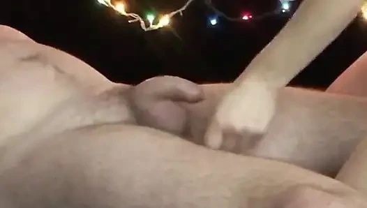 Это скафандр для твоего хуя. Хочешь попробовать это?