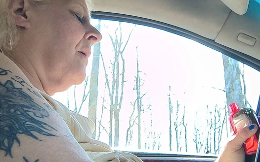 Masturbation auf Autofahrersitz