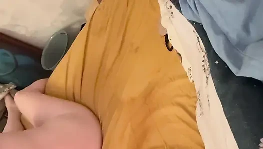 Fanny jilat dan ngentot habis-habisan sambil merekam video freehand sambil direkam