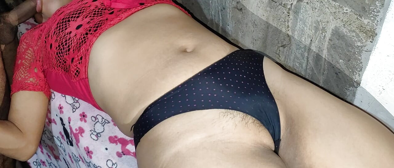18-year-old Indian stepsister has virgin vagina and cum inside in Tamil India from x video