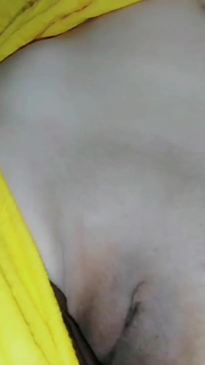 Sex toată noaptea cu frumoasa soție a prietenului indian video porno | Clipul 1