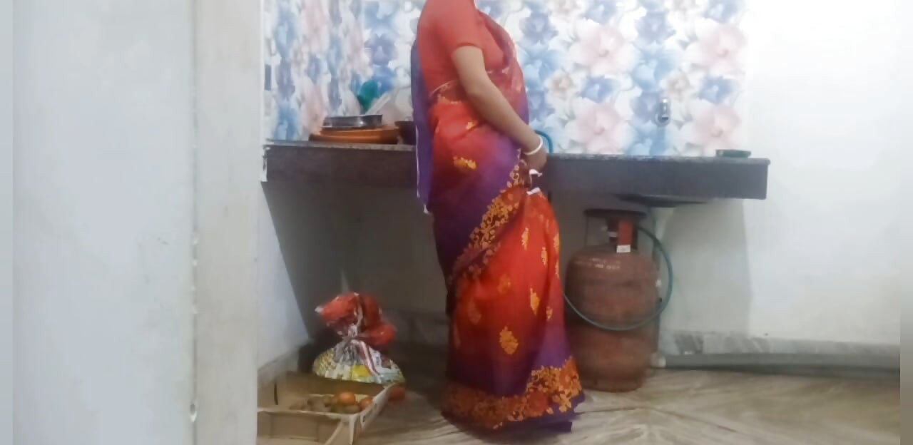 Busty Bhabi Gets Pounded In The Kitchen By Her Devar.