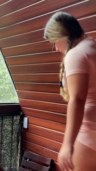 Horny Stepsister Wears Short Pajamas to Make Insinuations and Let Herself Be Fucked Hard Until I Cum on Her Ass