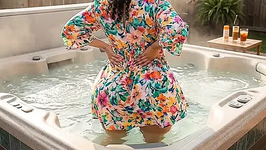Petite Big Ass Girl Twerking in Floral Dress