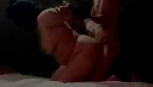 Hintli ateşli kız sıkı amcık sikiliyor, romantik çift güzel Hintli desi bihari 18+ kız edepsizce konuşuyor xxx videolar