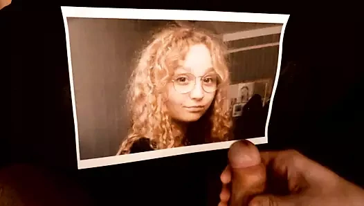 37: nikole için boşalmak haraç