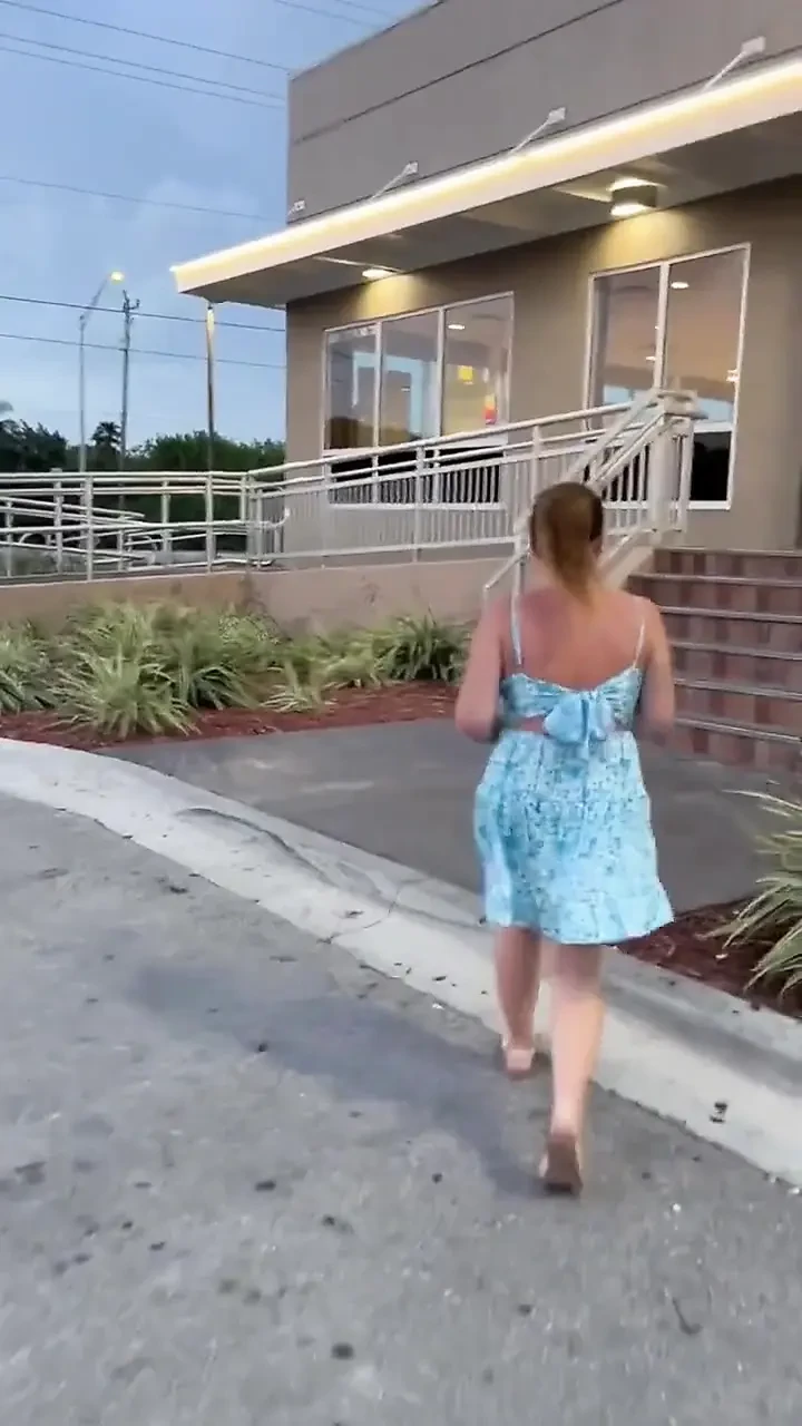 Cumslut MILF in Mcdonalds