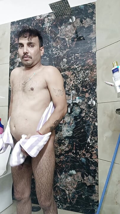 Indian desi police officer get suckiing and shower with neighbour and army officer