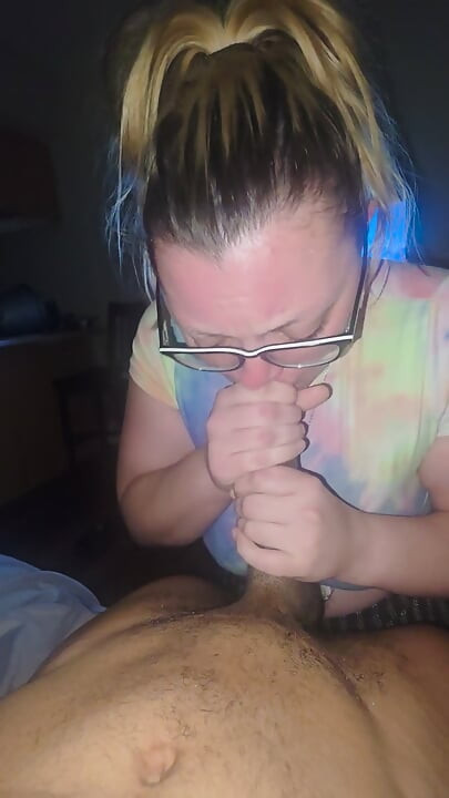 Snow bunny worships his big black cock