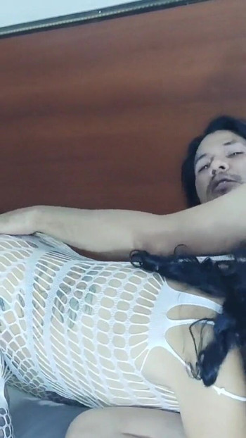 Βασική στιγμή από το "Woman fucks her husband and sucks his ass PEGGING and rimming #787 sub english"