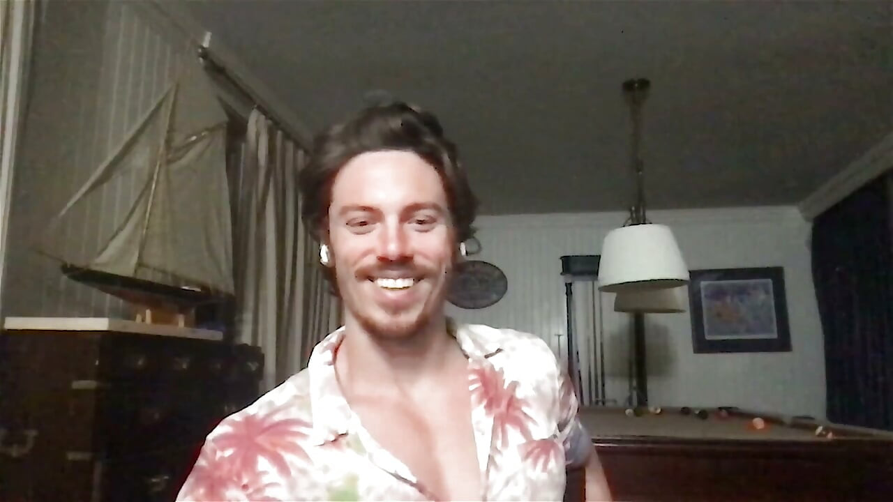 greg O’gallagher Will Steal Your Girl Without Even Trying!!!
