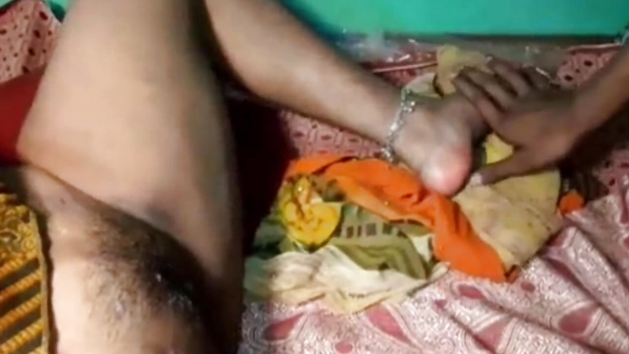 Indian wife cheated her husband and sex her debar at home