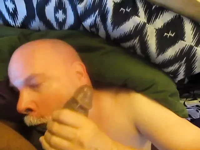 How A White Man Should Worship A Big, Black Cock.