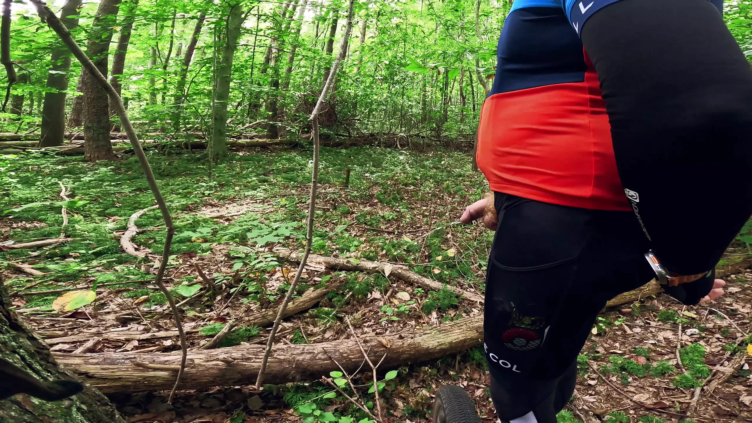 Emergency pee in the woods