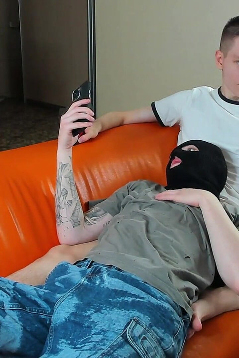 Just Lay Back and Relax with Your Buddy