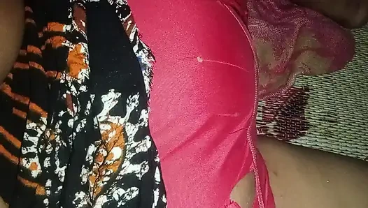 Selbstgemacht im Haus der Schwiegermutter Video Teil 1.mp4