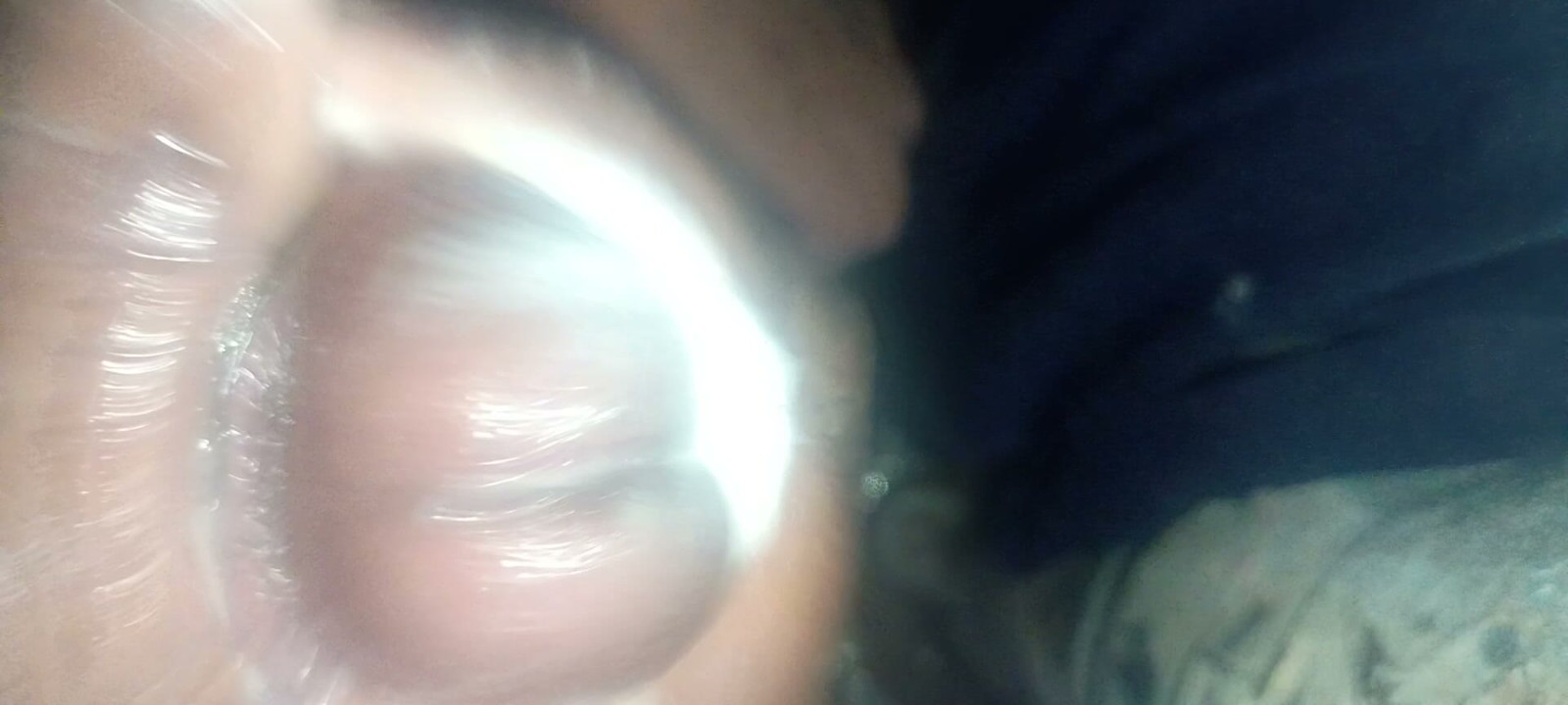 Land suking in bathroom