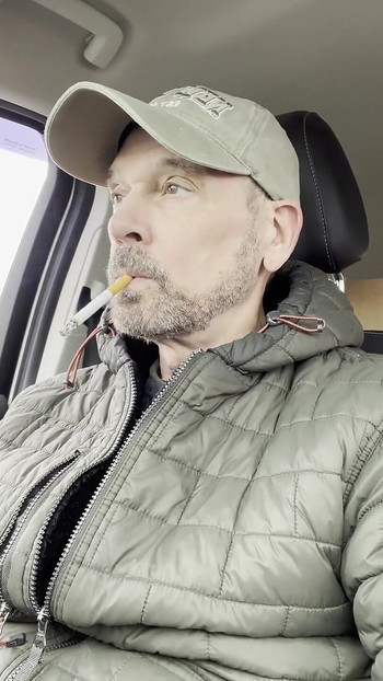 Daddy Smoking a Red