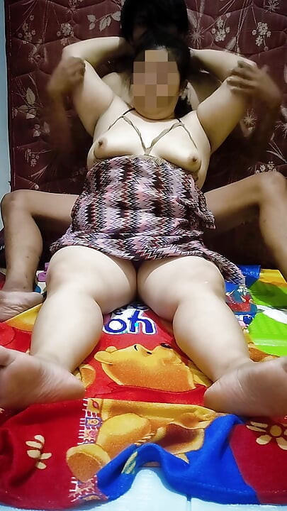 Come on, baby, enjoy this cute body