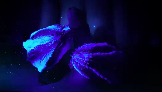 NIE DAGESICHTIGES SEXRITUAL AUS EINER ANDEREN DIMENSION! DINOSAURIER LECKEN SCHWANZ UND BRINGEN IHN ZUM KOMMEN!