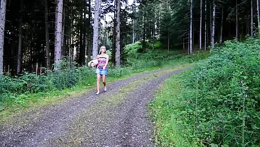 Fantastic Busty MILF Masturbates with Dildo and Gets Cumshot on Her Face...