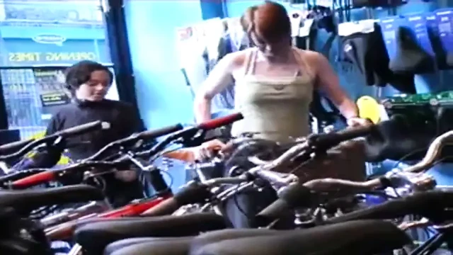 Lesbian pick up