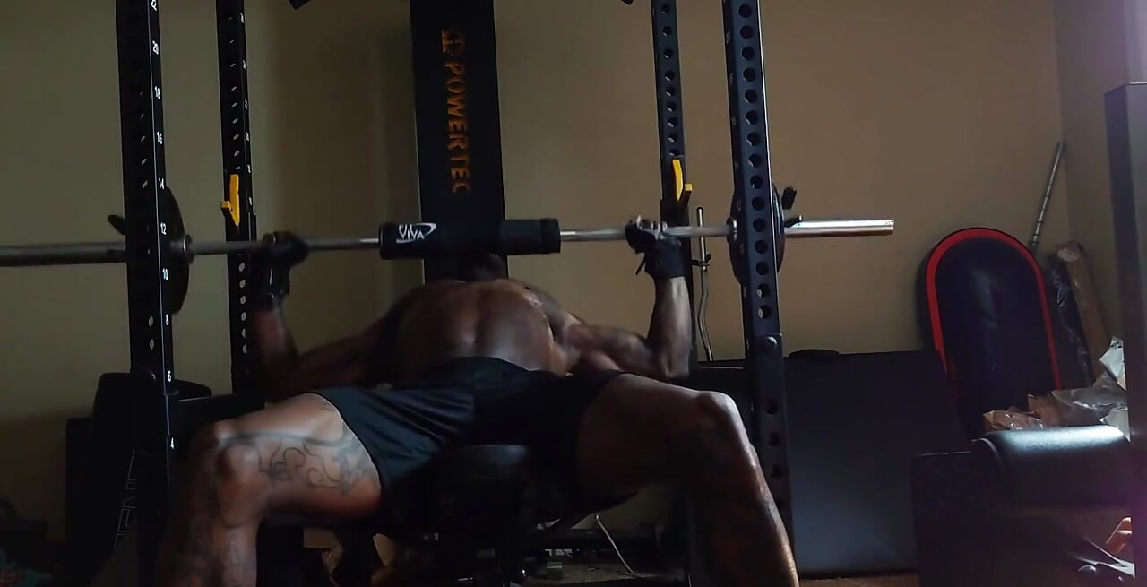 Latihan di gym ep. 1