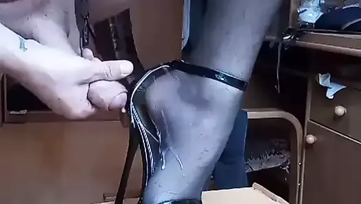 cum out of  sexy high heels