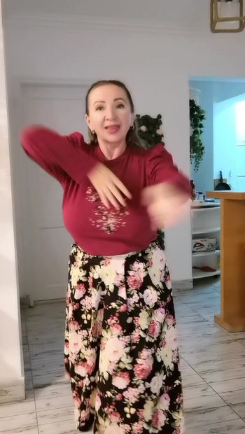 Fanny farmor älskar att dansa