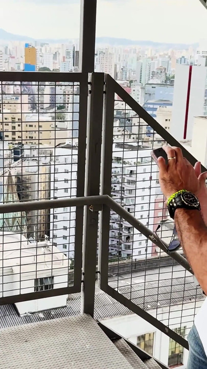 Brunette with the Ass Swallowed My Cock with Her Ass