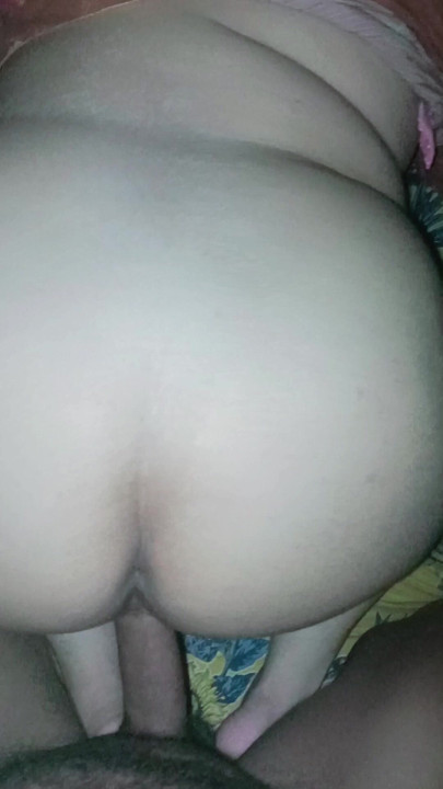 Chubby wife fucking in doggy style