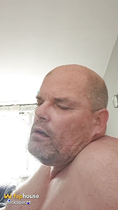 The Slut Was Addicted to a Quick Fuck
