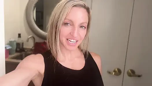 The Hitwoman Episode 21 Featuring Lora Cross and Baxx