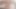 彼女は笑いながら、彼の哀れな小さなペニスを手で動かす