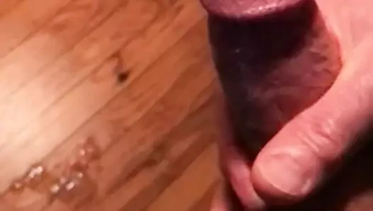 Bazen bir adam bir ceviz kırmalı