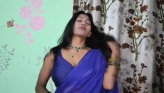My milkman ask for the bill payment, Indian village bhabhi paying milk bill by hardfuck in kitchen with HINDI AUDIO.