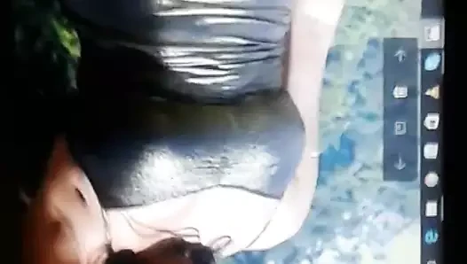 Namitha boşalıyor