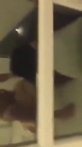 Kira odeyemeyince kiraci sikiyor