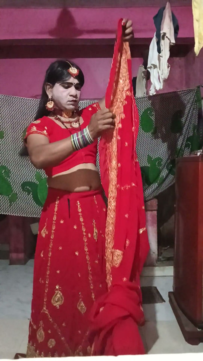 Madhuri Bhabhi | Clipe 1