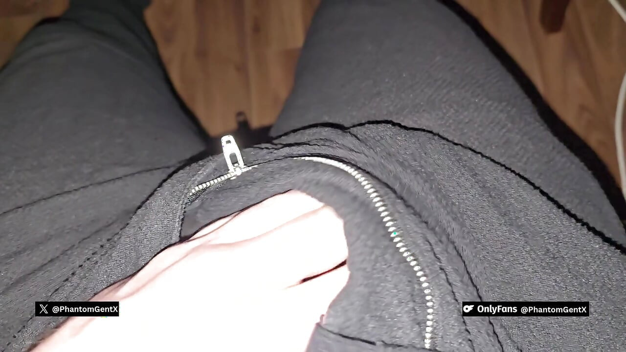 PhantomGentX – Muscular Daddy Jerks His Thick Hairy Cock After Work