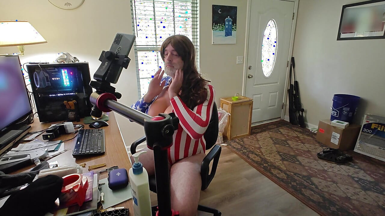 Live Cam Show Behind the Scenes